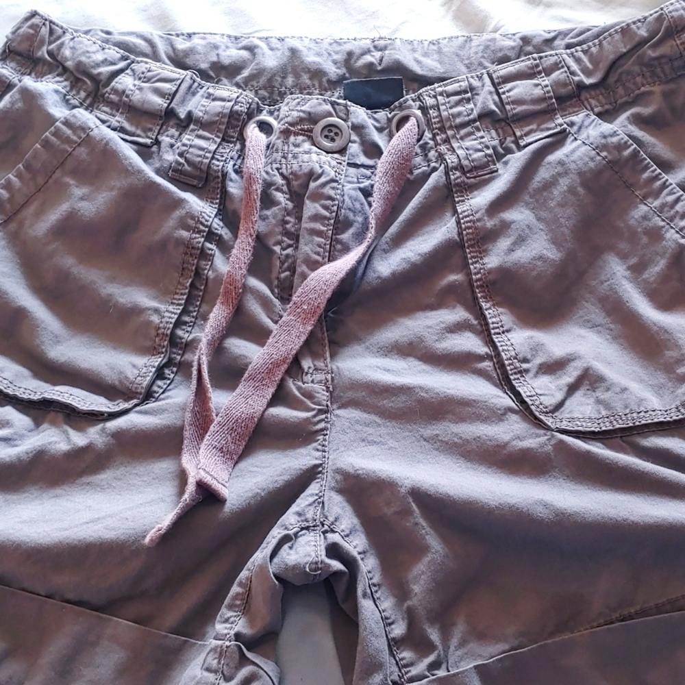 Women's shorts with drawstring at waist. By Willi Smith. Size 8.